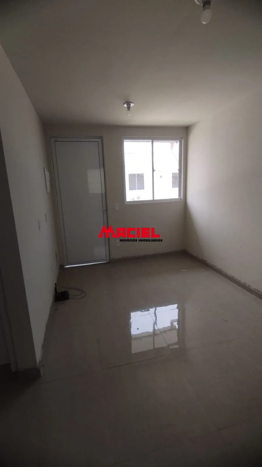 Alugar Casa / Condom&iacute;nio em Ca&ccedil;apava R$ 1.350,00 - Foto 30