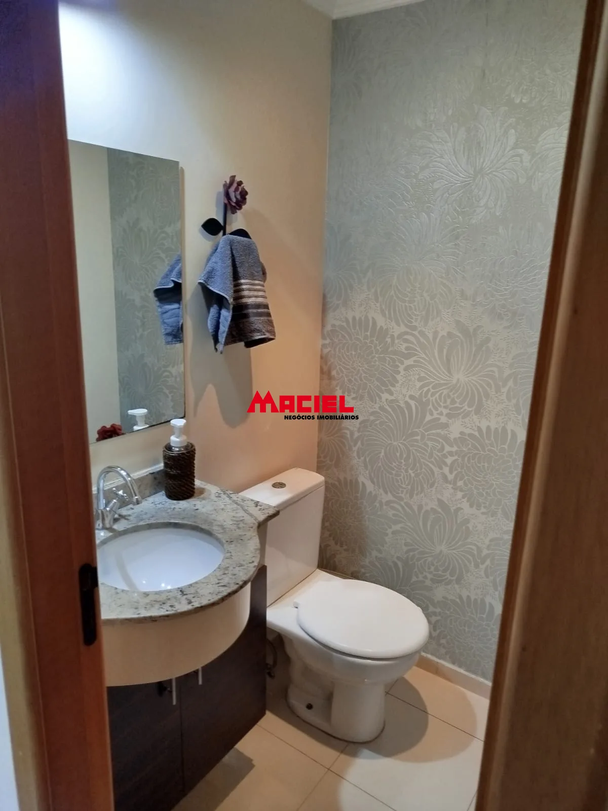 Comprar Apartamento / Padr&atilde;o em S&atilde;o Jos&eacute; dos Campos R$ 1.300.000,00 - Foto 13