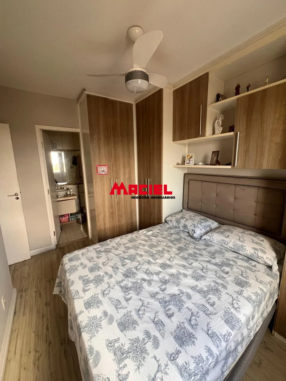 Alugar Apartamento / Padr&atilde;o em S&atilde;o Jos&eacute; dos Campos R$ 2.550,00 - Foto 9