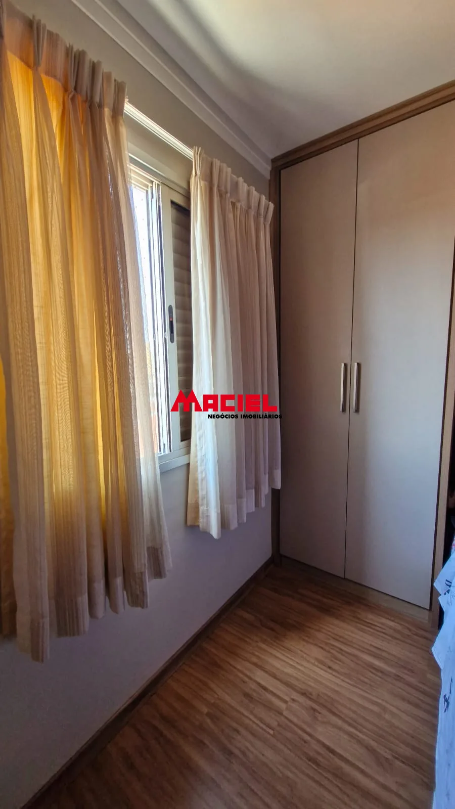Alugar Apartamento / Padr&atilde;o em S&atilde;o Jos&eacute; dos Campos R$ 3.200,00 - Foto 1