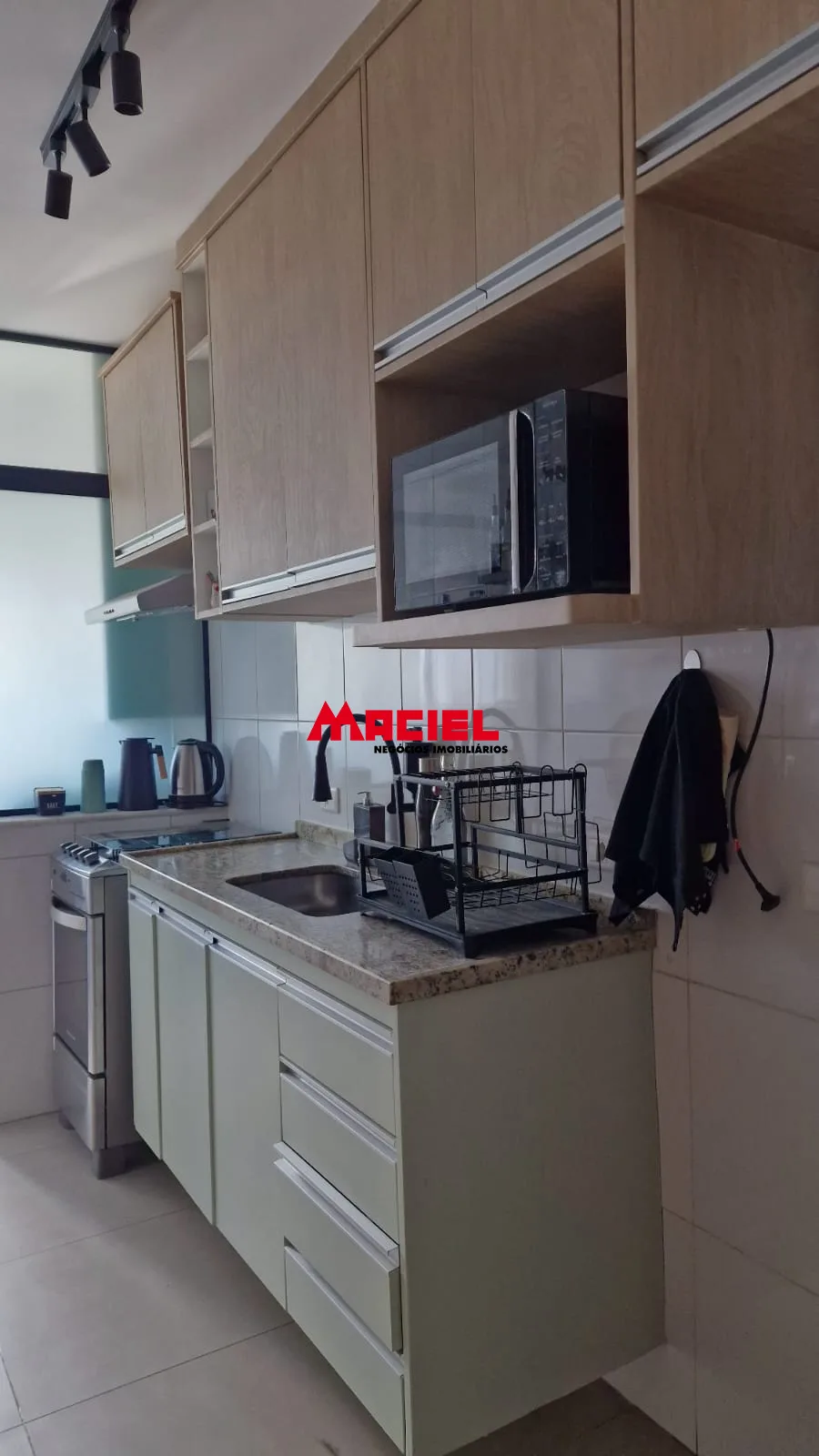 Alugar Apartamento / Padr&atilde;o em S&atilde;o Jos&eacute; dos Campos R$ 3.200,00 - Foto 8