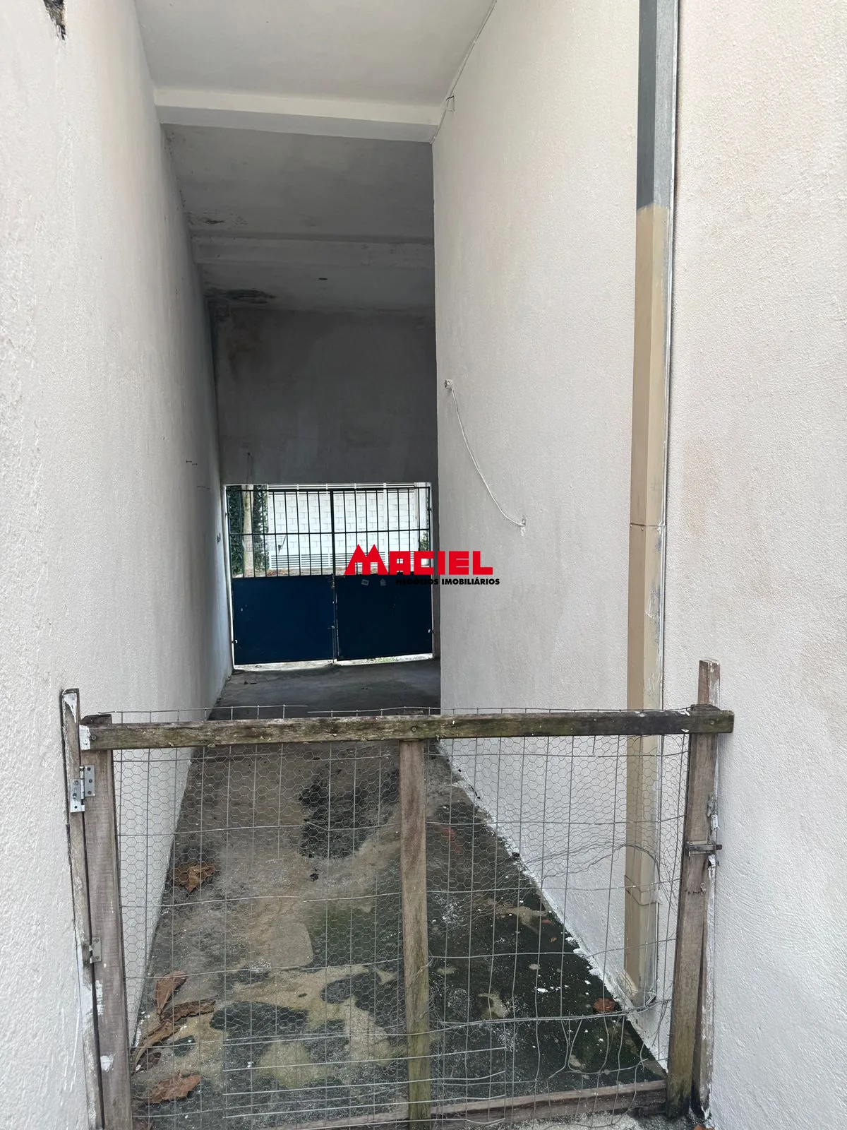 Alugar Casa / Padr&atilde;o em S&atilde;o Jos&eacute; dos Campos R$ 1.600,00 - Foto 4