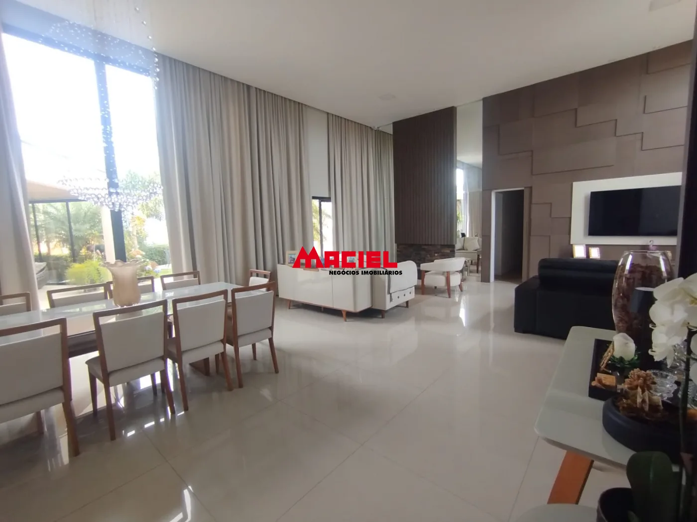 Comprar Casa / Condom&iacute;nio em S&atilde;o Jos&eacute; dos Campos R$ 2.850.000,00 - Foto 1
