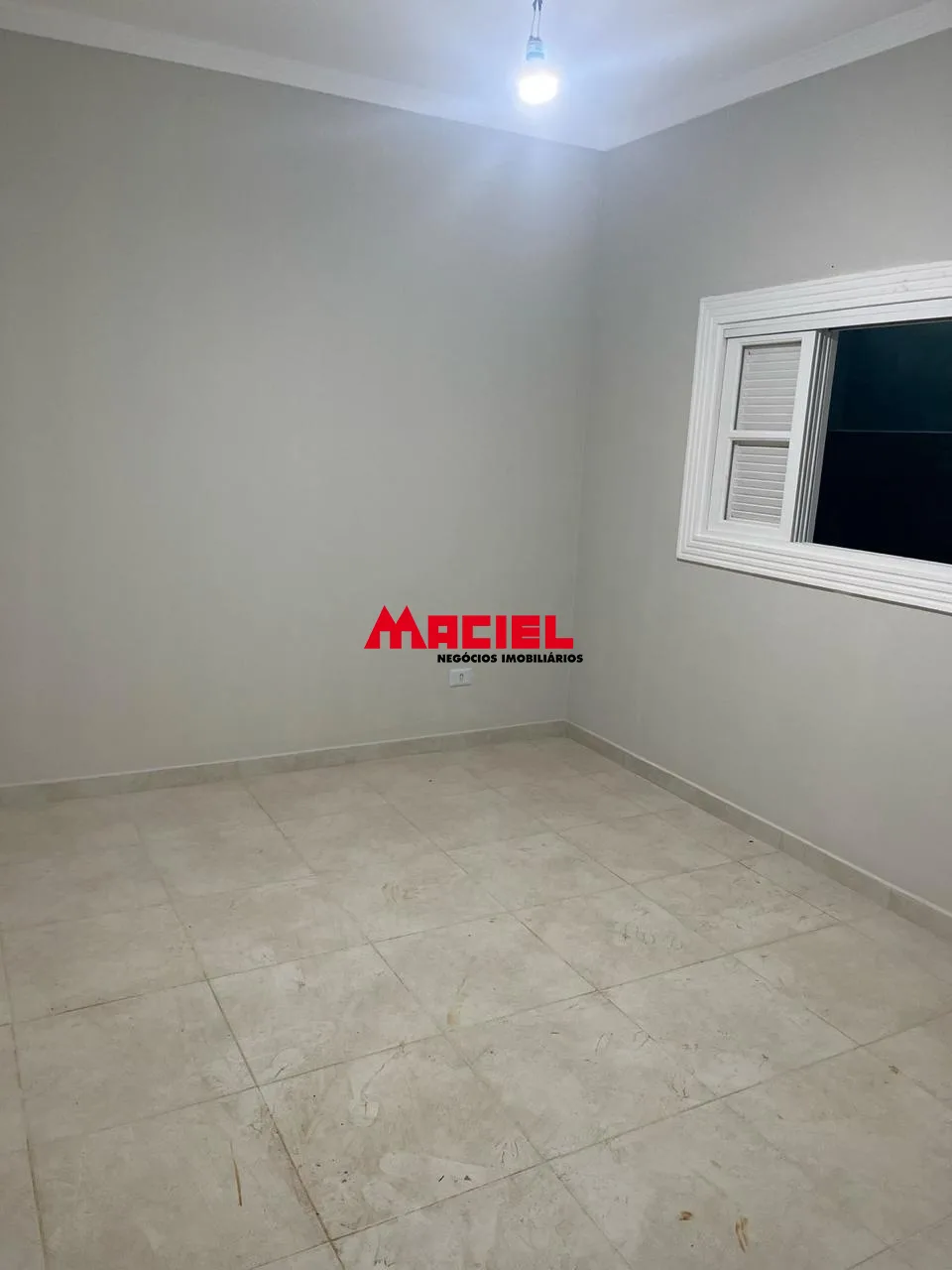 Comprar Casa / Padr&atilde;o em S&atilde;o Jos&eacute; dos Campos R$ 383.000,00 - Foto 2