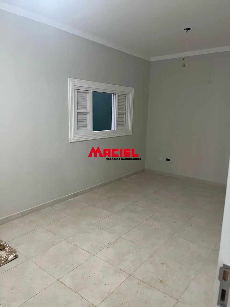 Comprar Casa / Padr&atilde;o em S&atilde;o Jos&eacute; dos Campos R$ 383.000,00 - Foto 4