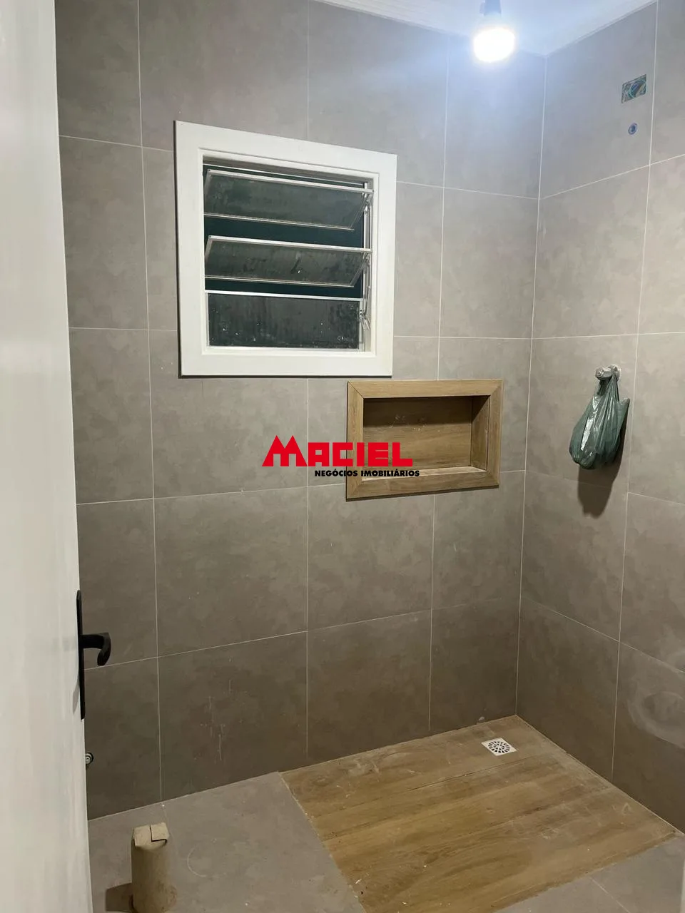 Comprar Casa / Padr&atilde;o em S&atilde;o Jos&eacute; dos Campos R$ 383.000,00 - Foto 5