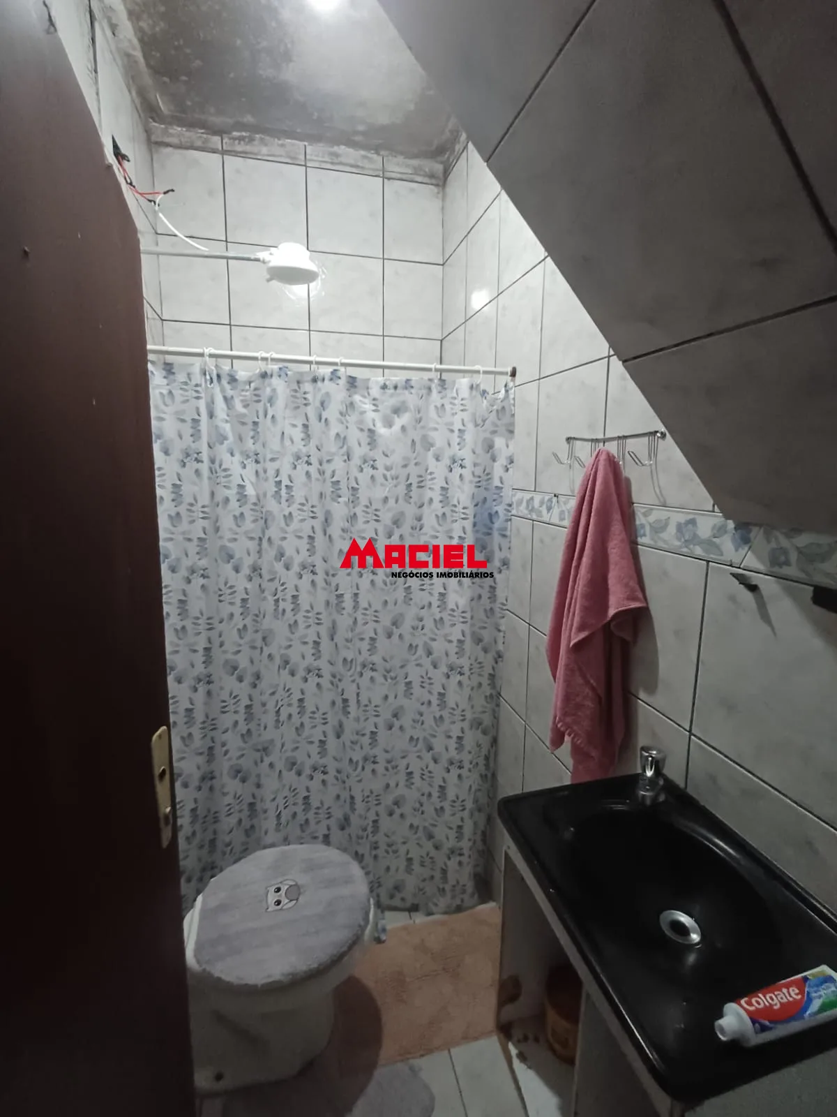 Comprar Casa / Padr&atilde;o em S&atilde;o Jos&eacute; dos Campos R$ 380.000,00 - Foto 1