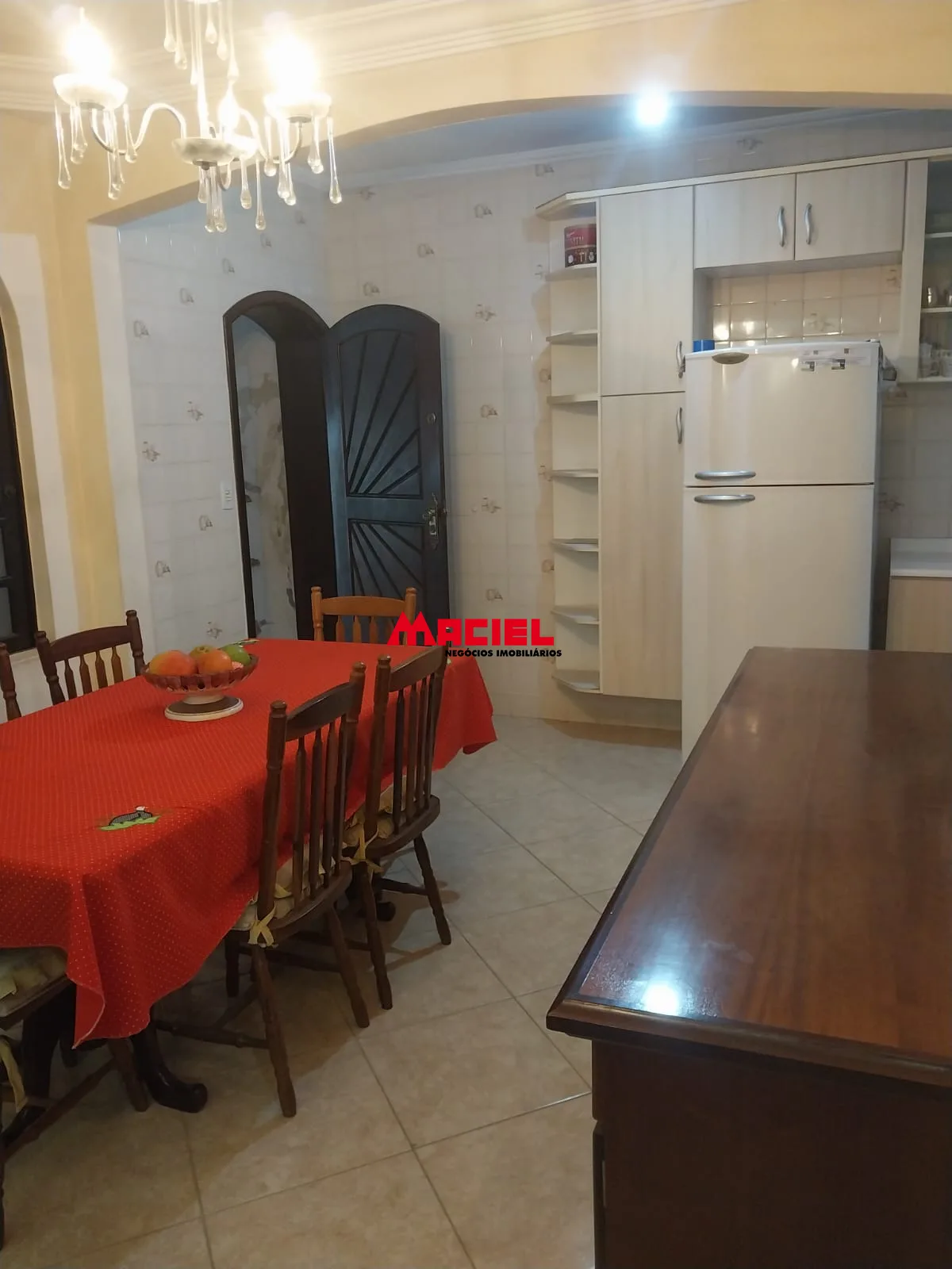 Comprar Casa / Padr&atilde;o em S&atilde;o Jos&eacute; dos Campos R$ 599.000,00 - Foto 2