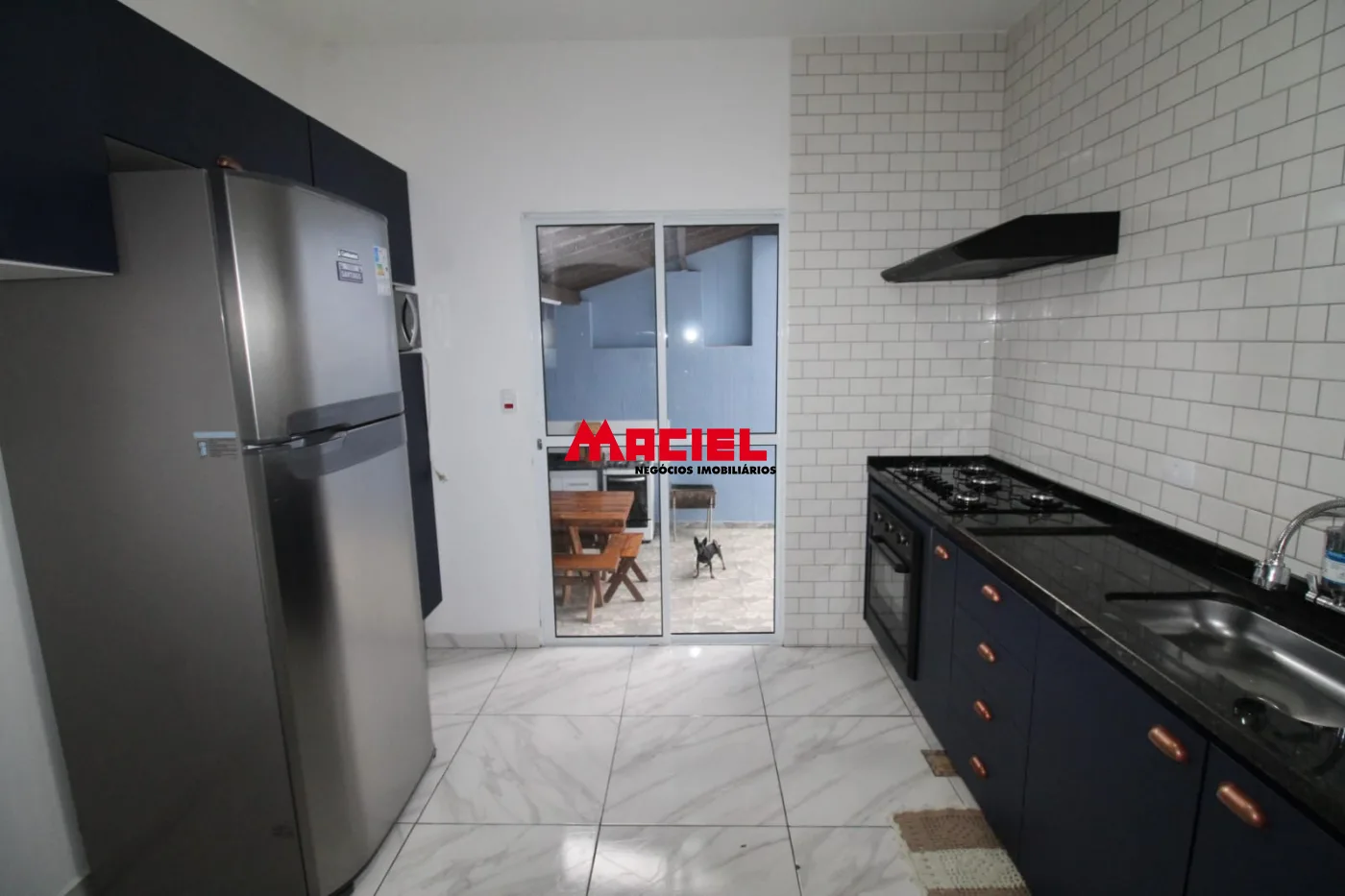 Alugar Casa / Padr&atilde;o em S&atilde;o Jos&eacute; dos Campos R$ 3.900,00 - Foto 9