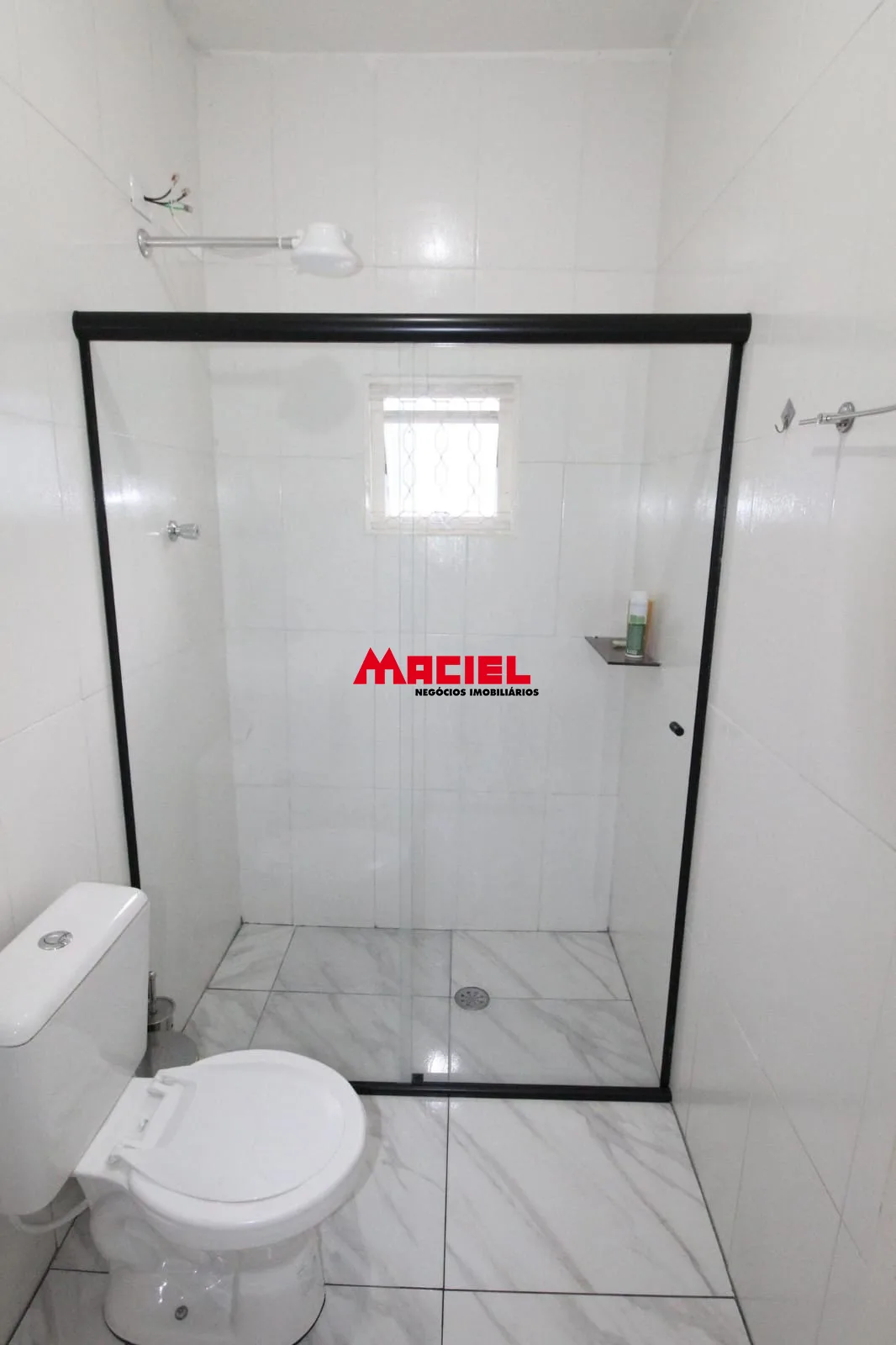 Alugar Casa / Padr&atilde;o em S&atilde;o Jos&eacute; dos Campos R$ 3.900,00 - Foto 25