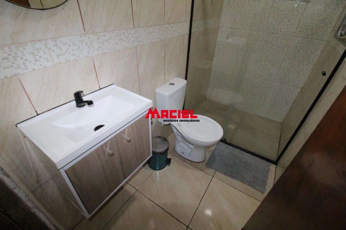 Alugar Casa / Padr&atilde;o em S&atilde;o Jos&eacute; dos Campos R$ 3.900,00 - Foto 28