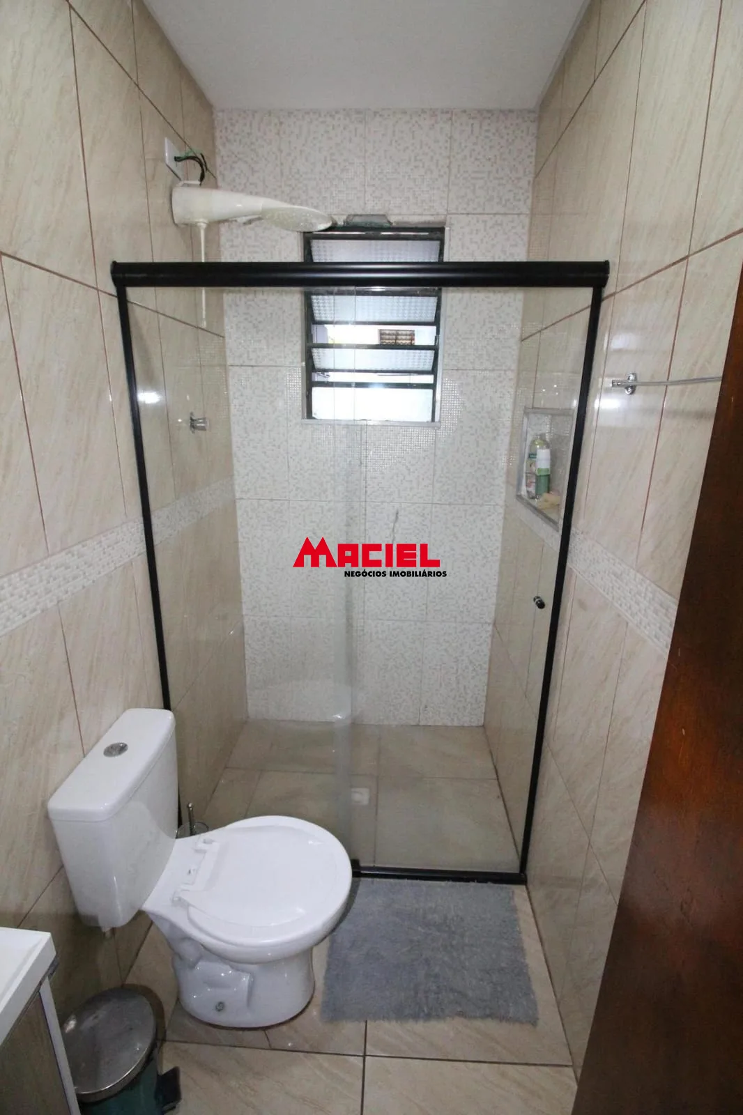 Alugar Casa / Padr&atilde;o em S&atilde;o Jos&eacute; dos Campos R$ 3.900,00 - Foto 30