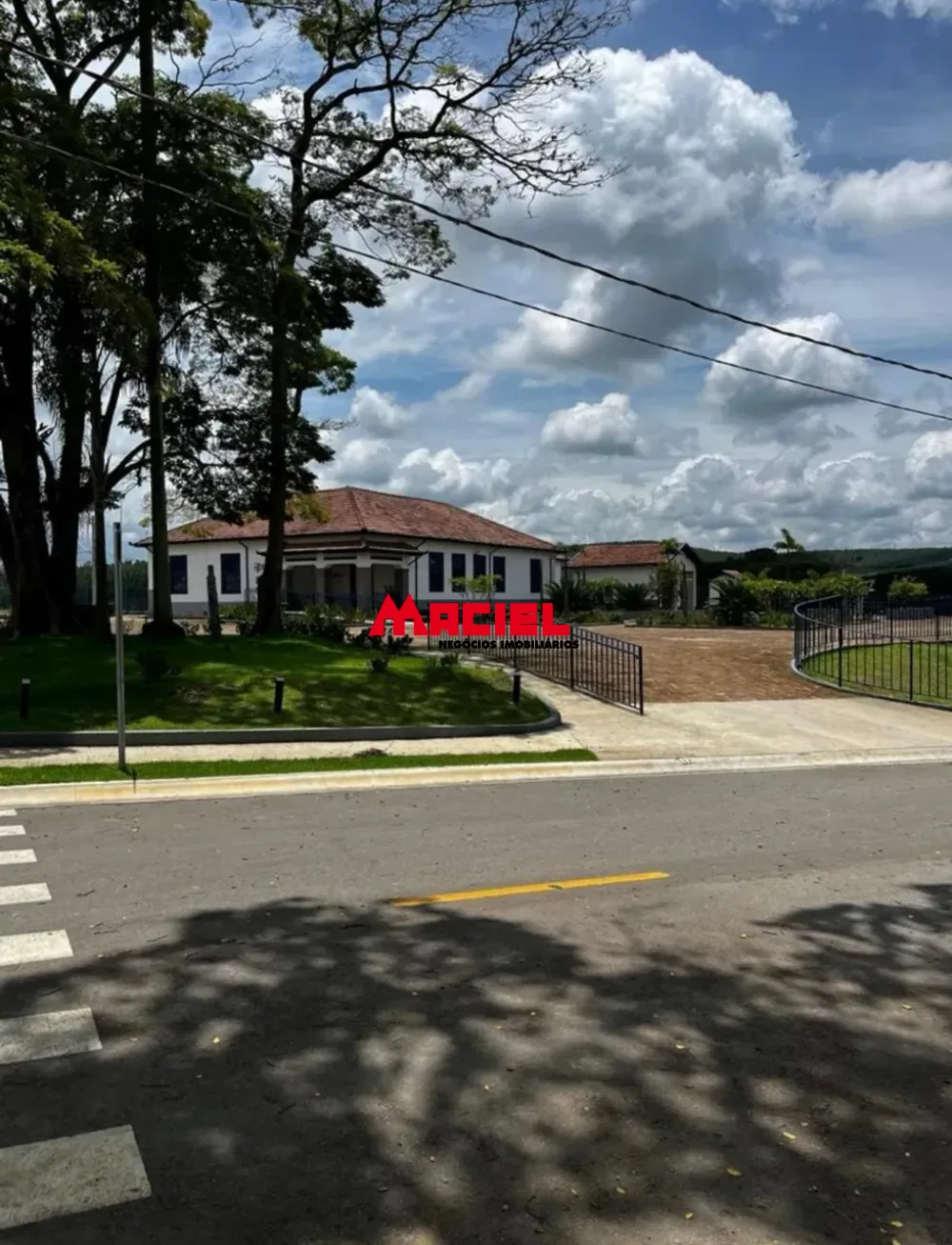 Comprar Terreno / Condom&iacute;nio em Ca&ccedil;apava R$ 275.000,00 - Foto 2