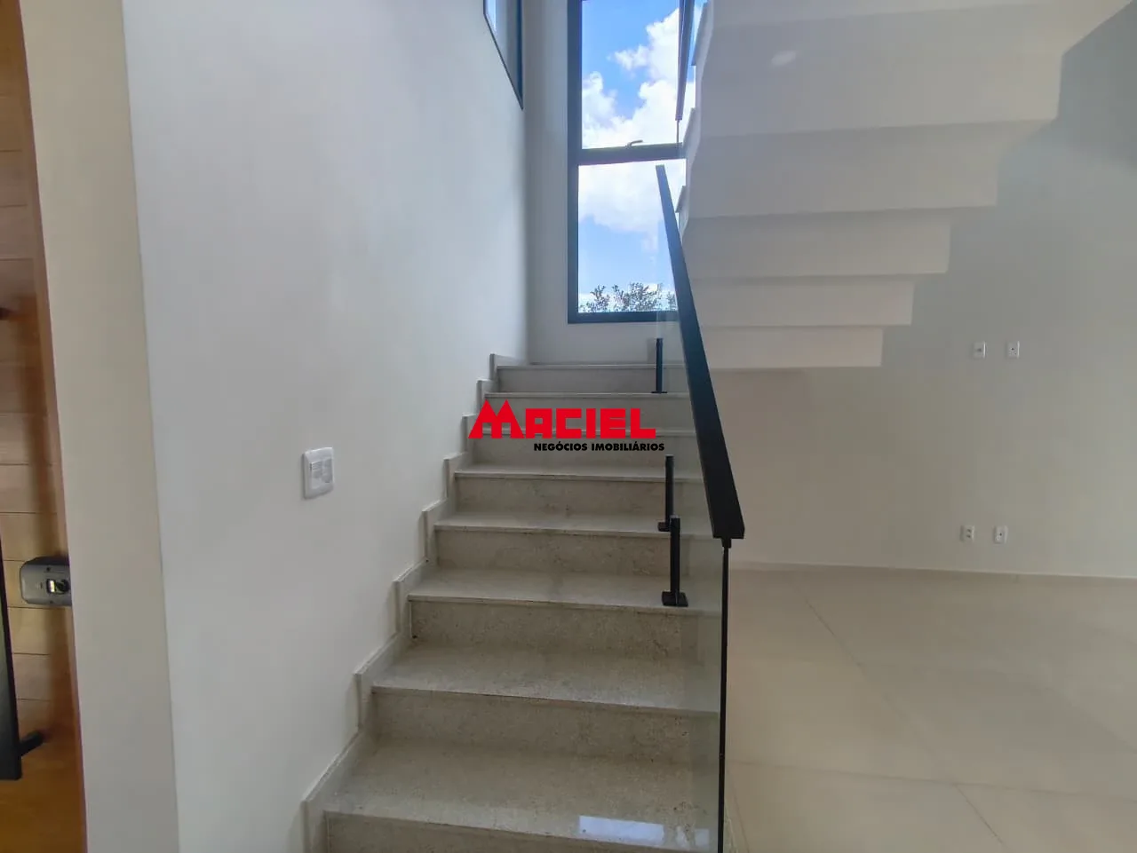 Comprar Casa / Sobrado em S&atilde;o Jos&eacute; dos Campos R$ 1.980.000,00 - Foto 19