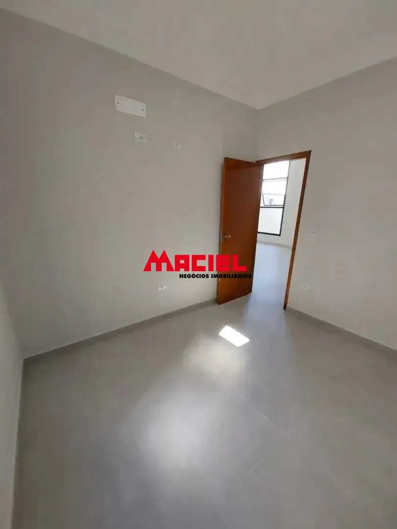 Comprar Casa / Padr&atilde;o em S&atilde;o Jos&eacute; dos Campos R$ 870.000,00 - Foto 3