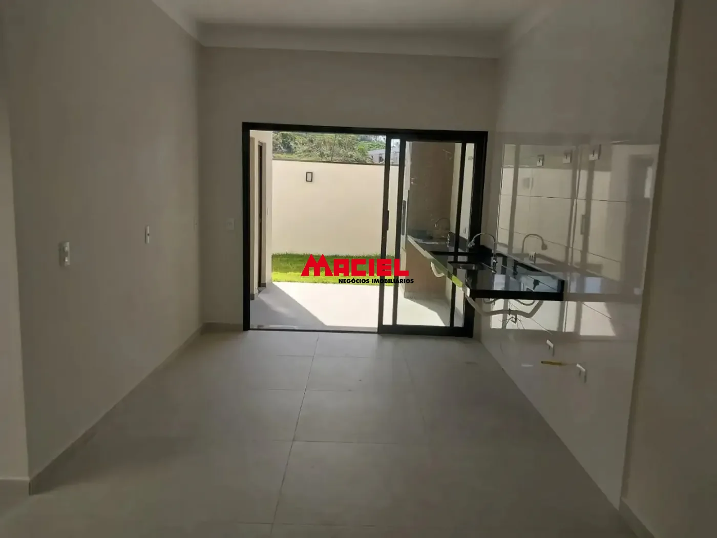 Comprar Casa / Padr&atilde;o em S&atilde;o Jos&eacute; dos Campos R$ 870.000,00 - Foto 10