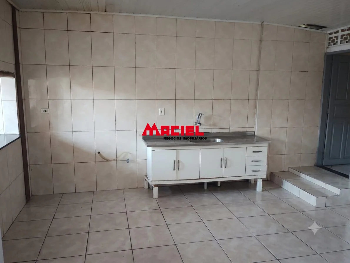 Comprar Casa / Padr&atilde;o em S&atilde;o Jos&eacute; dos Campos R$ 450.000,00 - Foto 1