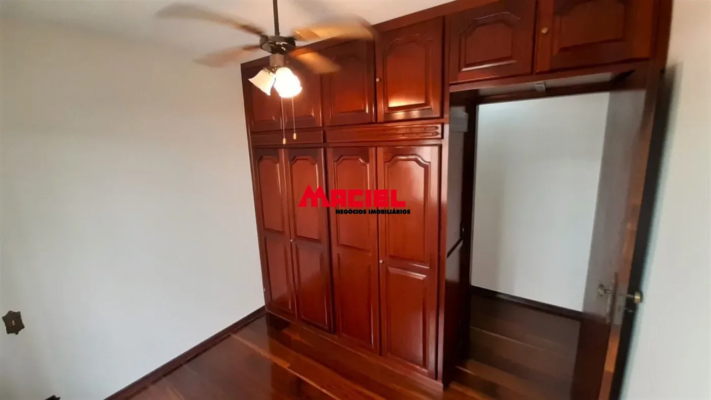 Comprar Casa / Padr&atilde;o em S&atilde;o Jos&eacute; dos Campos R$ 850.000,00 - Foto 21