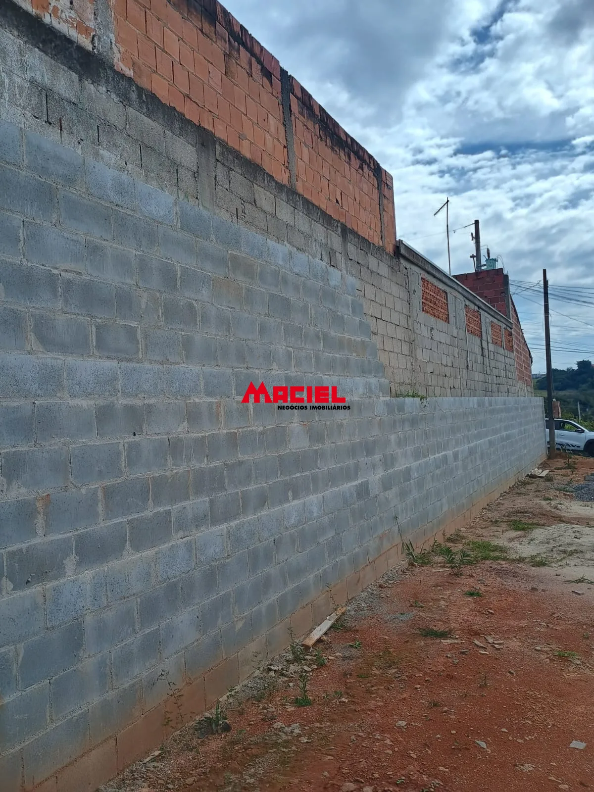 Comprar Terreno / Padr&atilde;o em S&atilde;o Jos&eacute; dos Campos R$ 150.000,00 - Foto 3