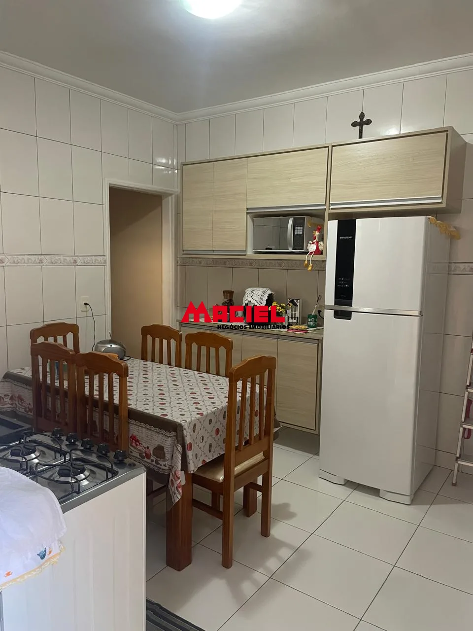 Comprar Casa / Padr&atilde;o em S&atilde;o Jos&eacute; dos Campos R$ 490.000,00 - Foto 4