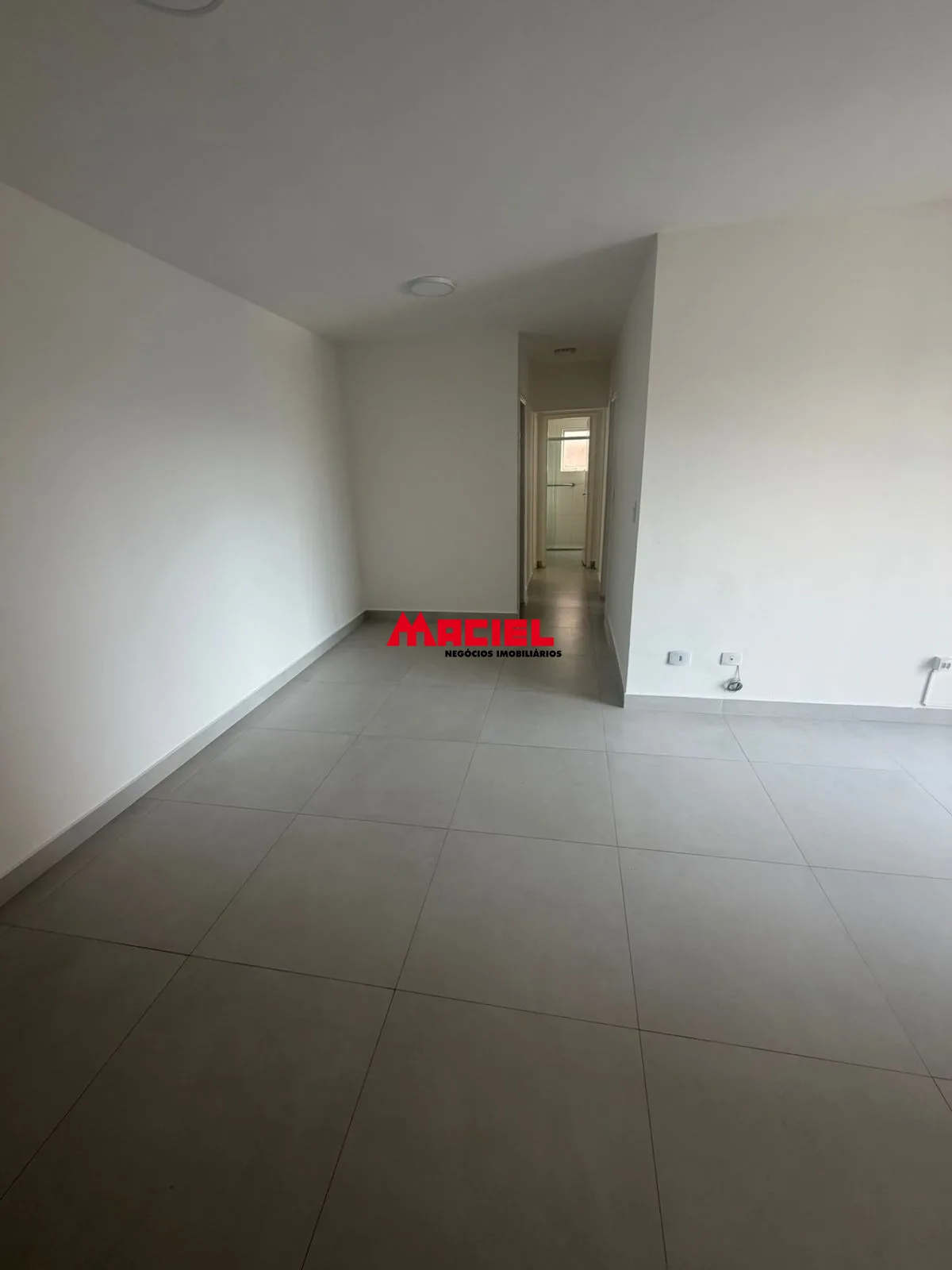 Alugar Apartamento / Padr&atilde;o em S&atilde;o Jos&eacute; dos Campos R$ 2.900,00 - Foto 4