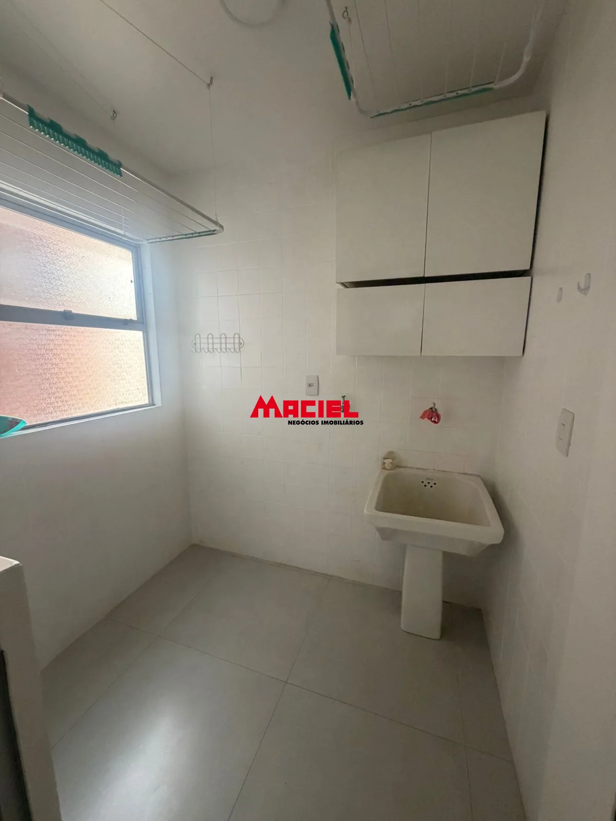 Alugar Apartamento / Padr&atilde;o em S&atilde;o Jos&eacute; dos Campos R$ 2.900,00 - Foto 6