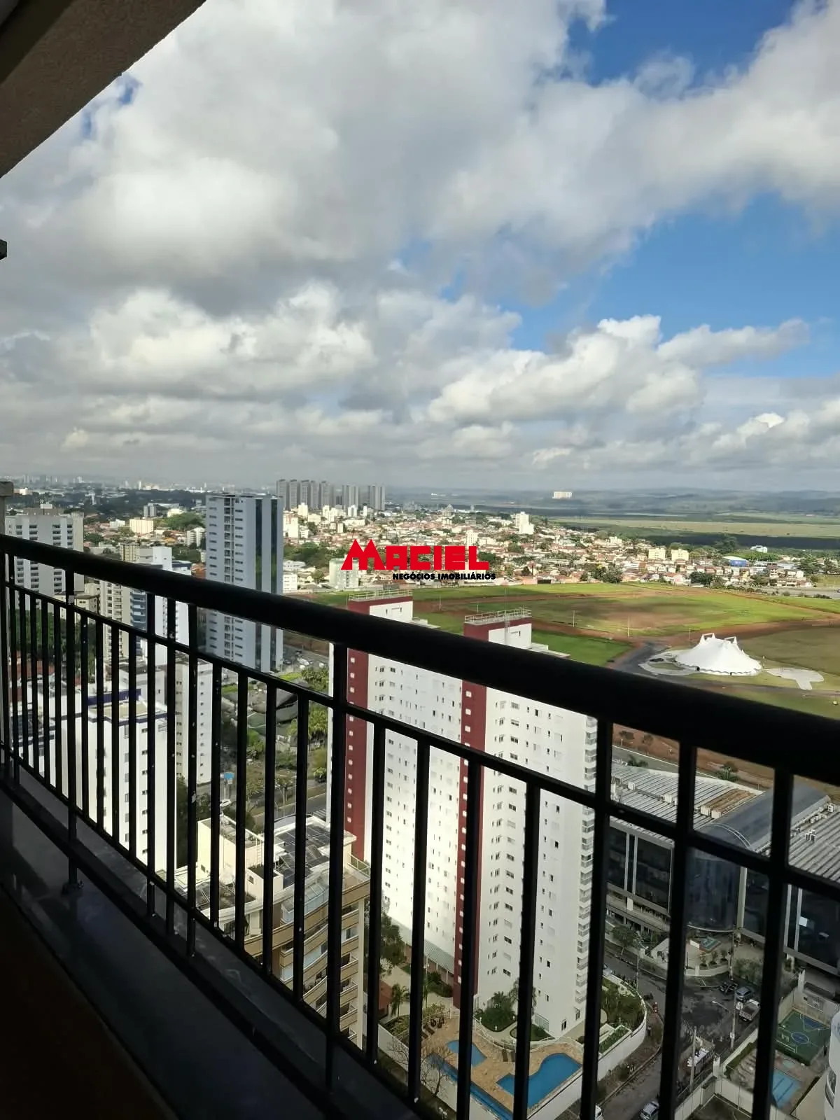 Comprar Apartamento / Padr&atilde;o em S&atilde;o Jos&eacute; dos Campos R$ 5.900.000,00 - Foto 1