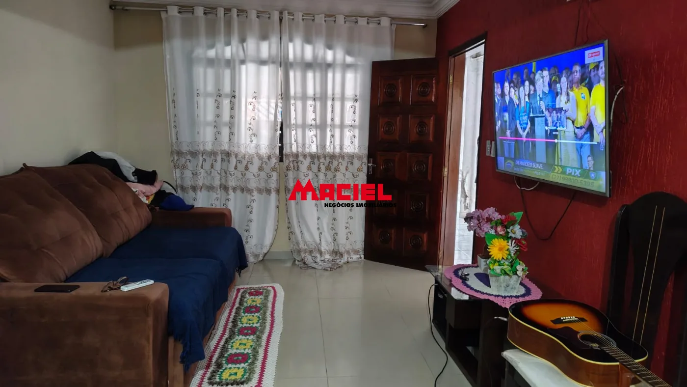 Comprar Casa / Sobrado em S&atilde;o Jos&eacute; dos Campos R$ 700.000,00 - Foto 3
