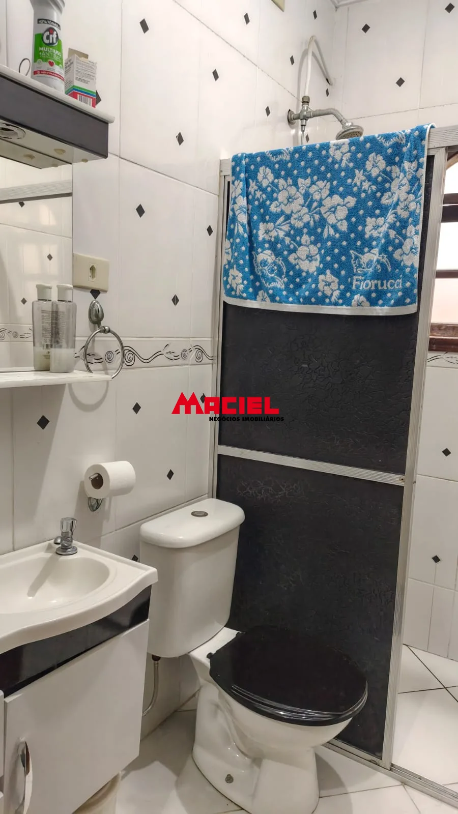 Comprar Casa / Sobrado em S&atilde;o Jos&eacute; dos Campos R$ 700.000,00 - Foto 7
