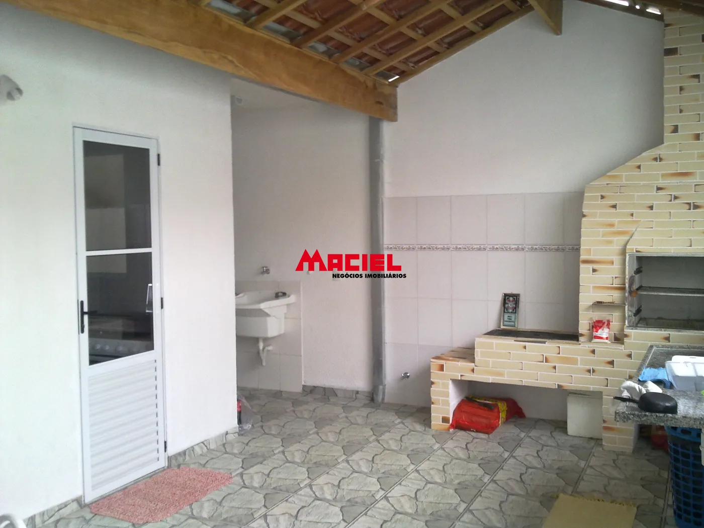 Comprar Casa / Condom&iacute;nio em S&atilde;o Jos&eacute; dos Campos R$ 650.000,00 - Foto 2
