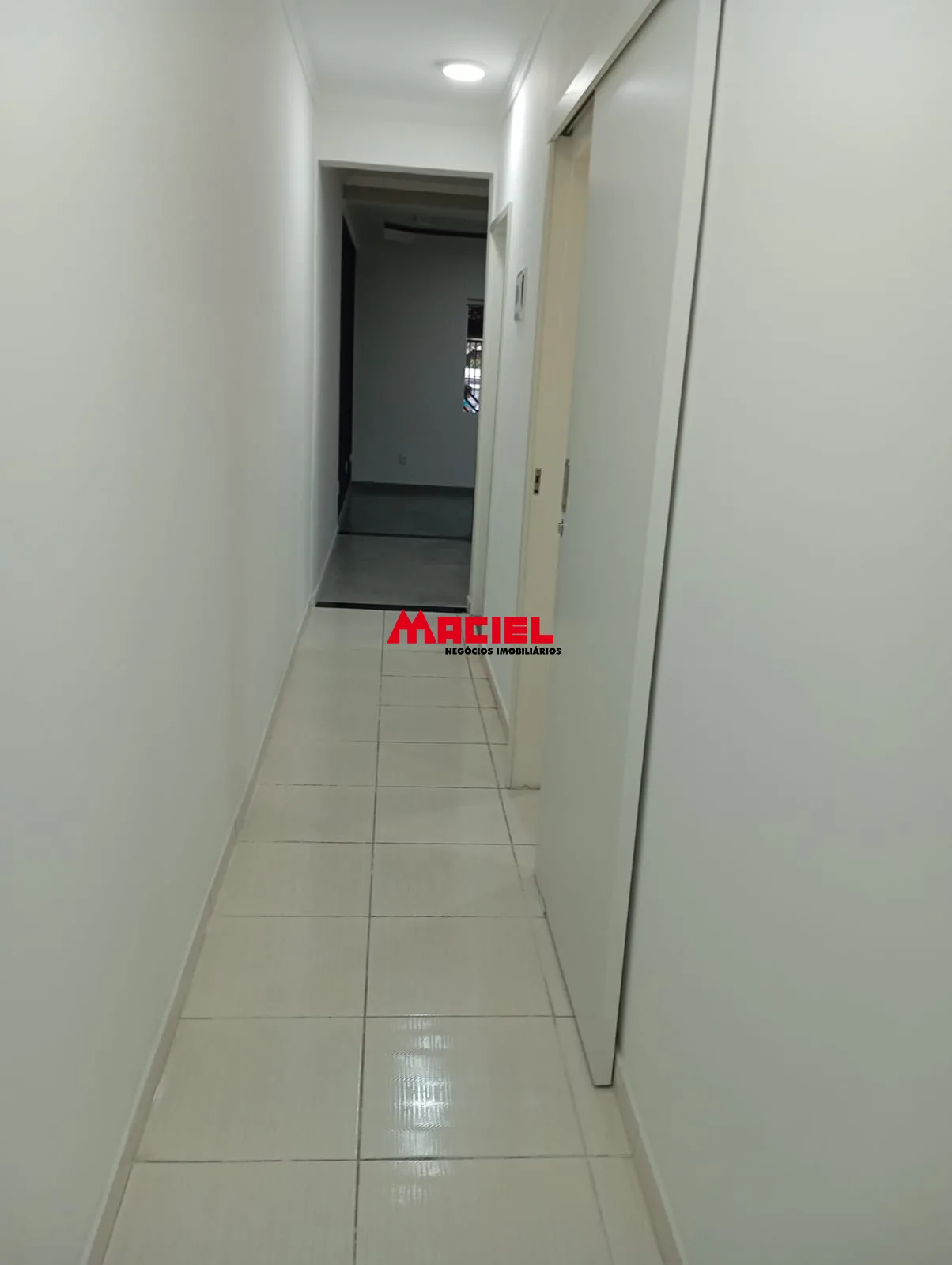 Alugar Casa / Padr&atilde;o em S&atilde;o Jos&eacute; dos Campos R$ 3.000,00 - Foto 10