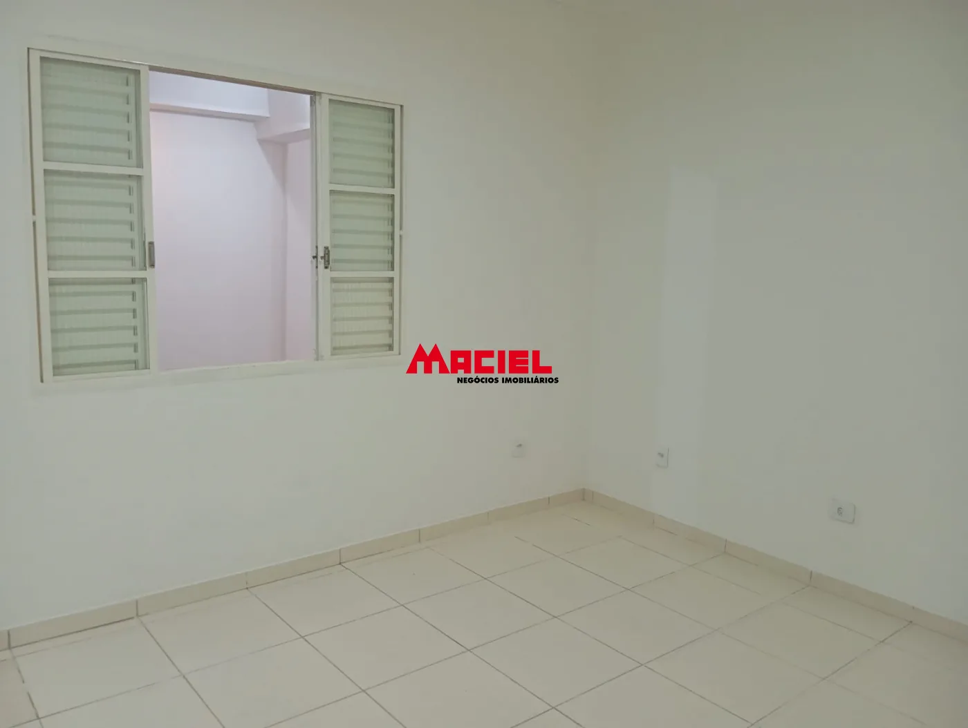Alugar Casa / Padr&atilde;o em S&atilde;o Jos&eacute; dos Campos R$ 3.000,00 - Foto 11