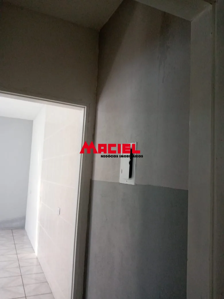 Alugar Casa / Ed&iacute;cula em S&atilde;o Jos&eacute; dos Campos R$ 1.400,00 - Foto 15