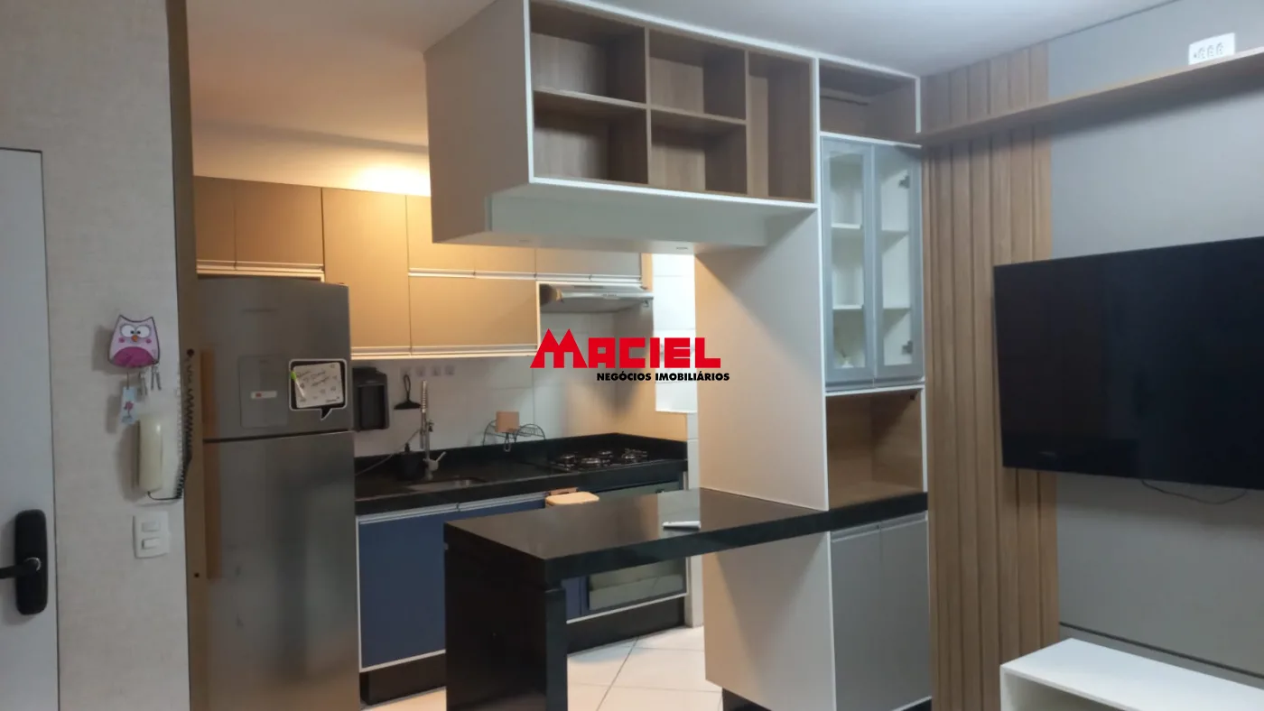 Alugar Apartamento / Padr&atilde;o em S&atilde;o Jos&eacute; dos Campos R$ 3.300,00 - Foto 1
