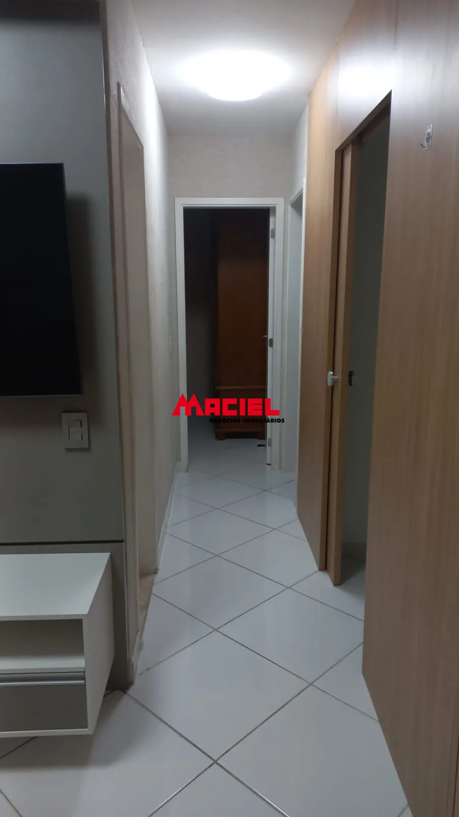 Alugar Apartamento / Padr&atilde;o em S&atilde;o Jos&eacute; dos Campos R$ 3.300,00 - Foto 4