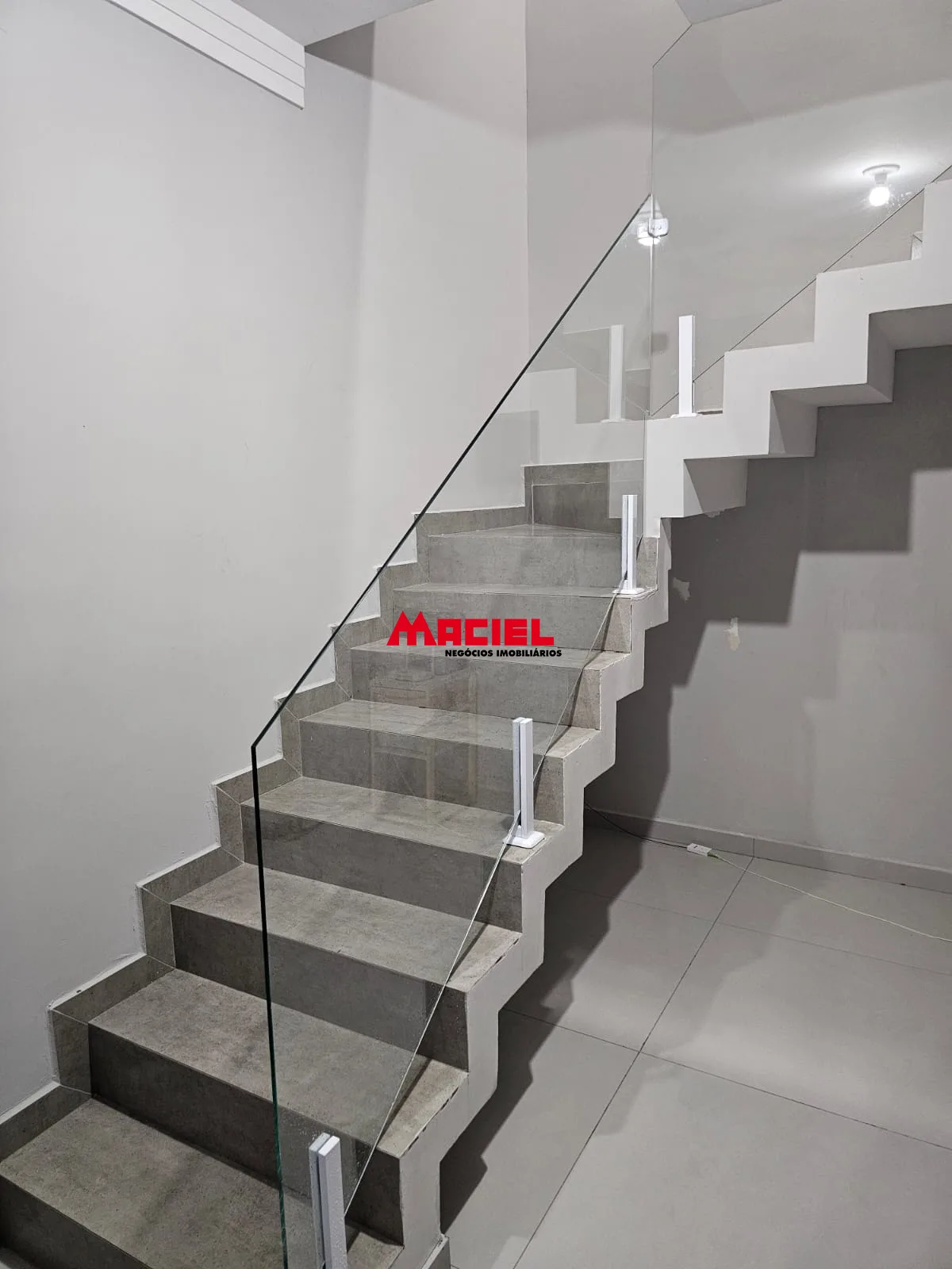 Comprar Casa / Padr&atilde;o em Jacare&iacute; R$ 720.000,00 - Foto 9