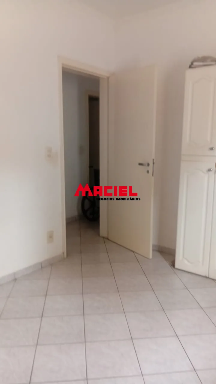 Comprar Casa / Padr&atilde;o em S&atilde;o Jos&eacute; dos Campos R$ 1.170.000,00 - Foto 5