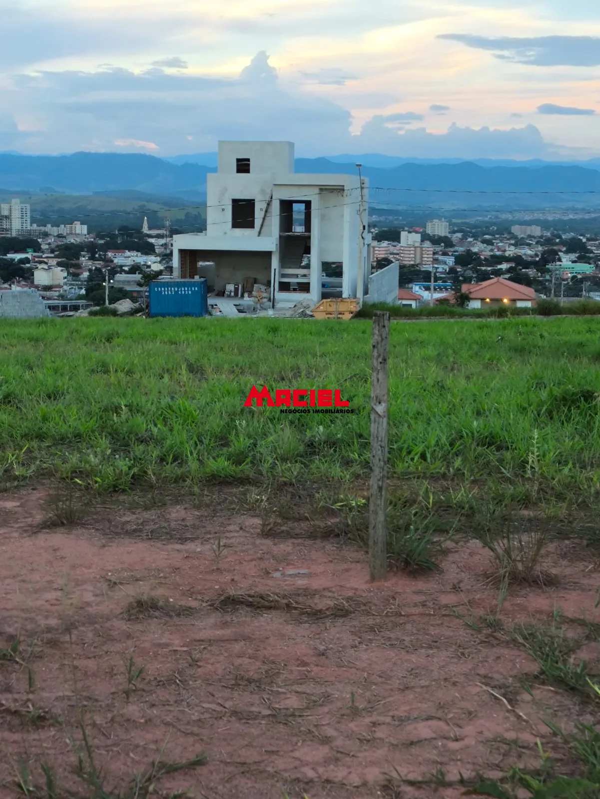 Comprar Terreno / Condom&iacute;nio em Ca&ccedil;apava R$ 360.000,00 - Foto 1