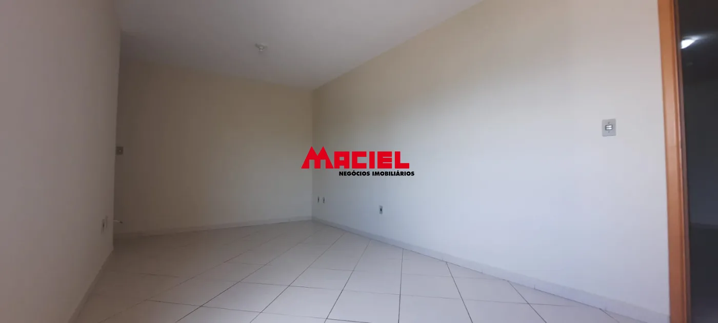 Alugar Apartamento / Padr&atilde;o em S&atilde;o Jos&eacute; dos Campos R$ 2.800,00 - Foto 4