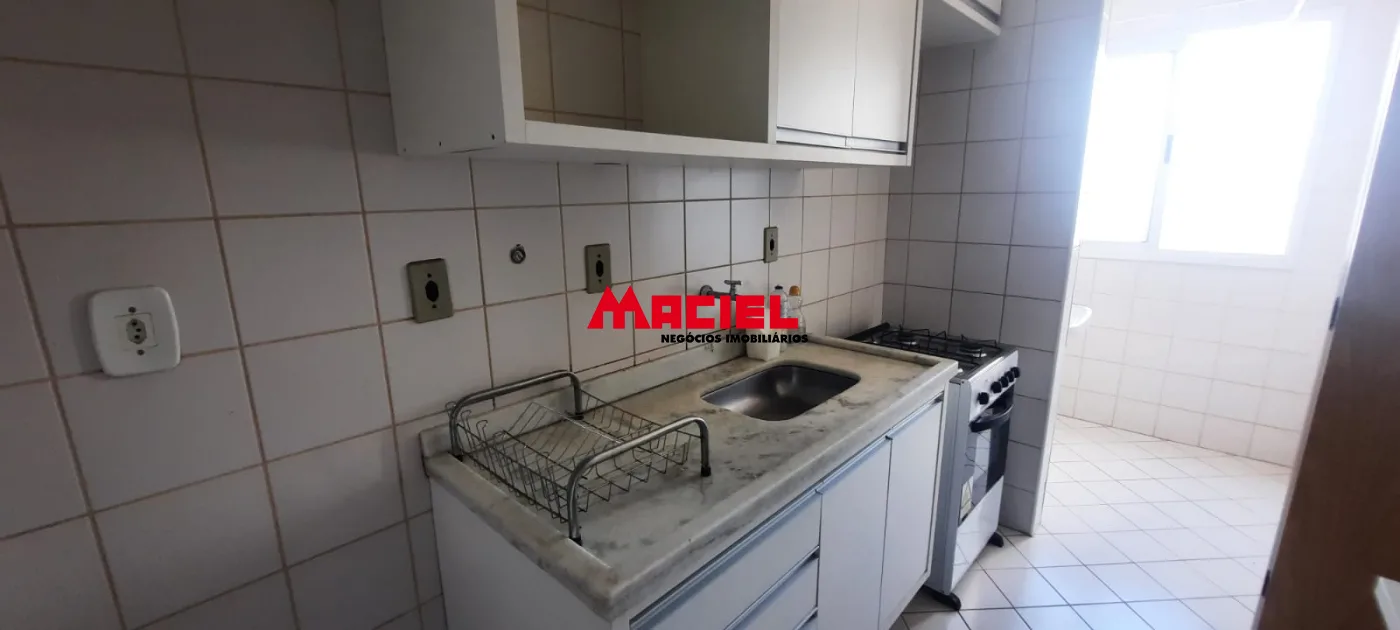 Alugar Apartamento / Padr&atilde;o em S&atilde;o Jos&eacute; dos Campos R$ 2.800,00 - Foto 5