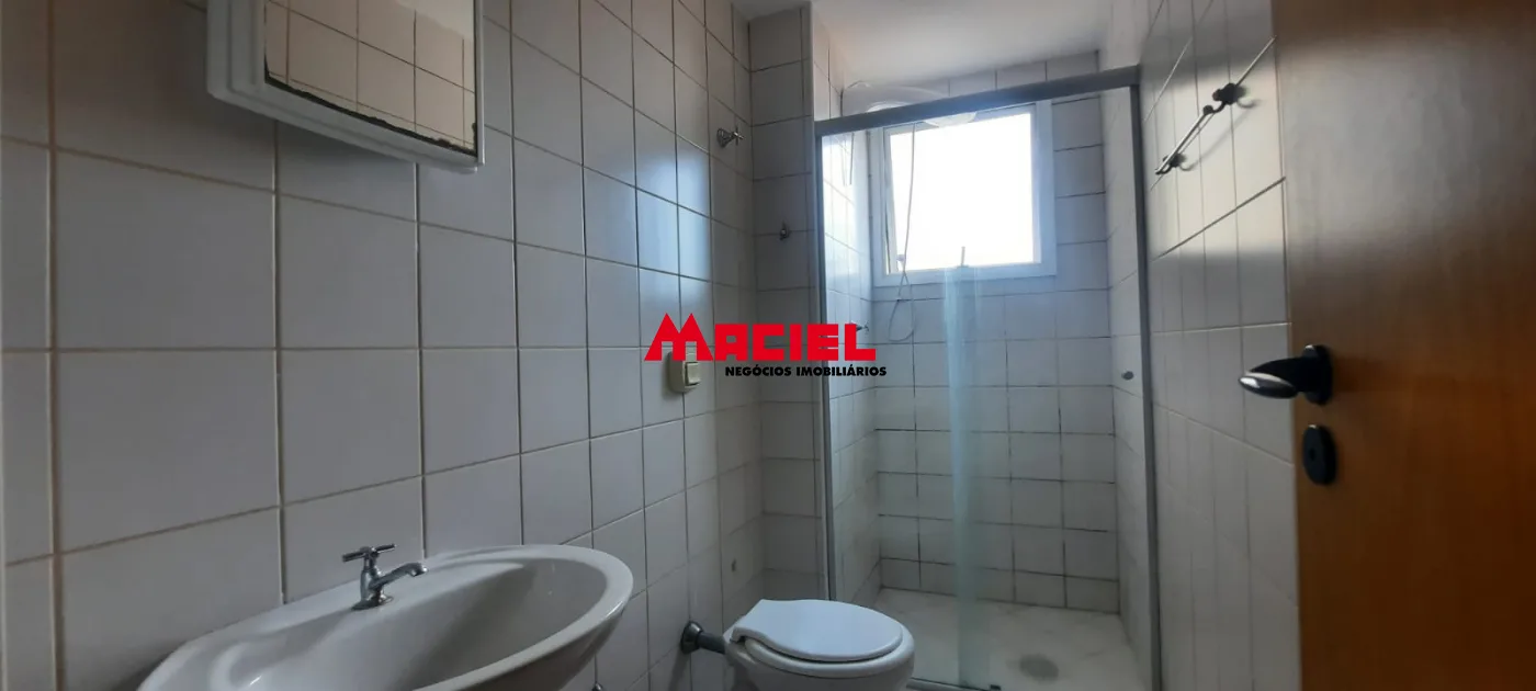 Alugar Apartamento / Padr&atilde;o em S&atilde;o Jos&eacute; dos Campos R$ 2.800,00 - Foto 11