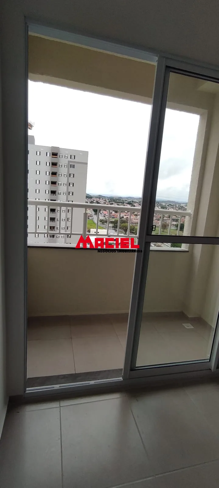 Alugar Apartamento / Padr&atilde;o em S&atilde;o Jos&eacute; dos Campos R$ 2.000,00 - Foto 7
