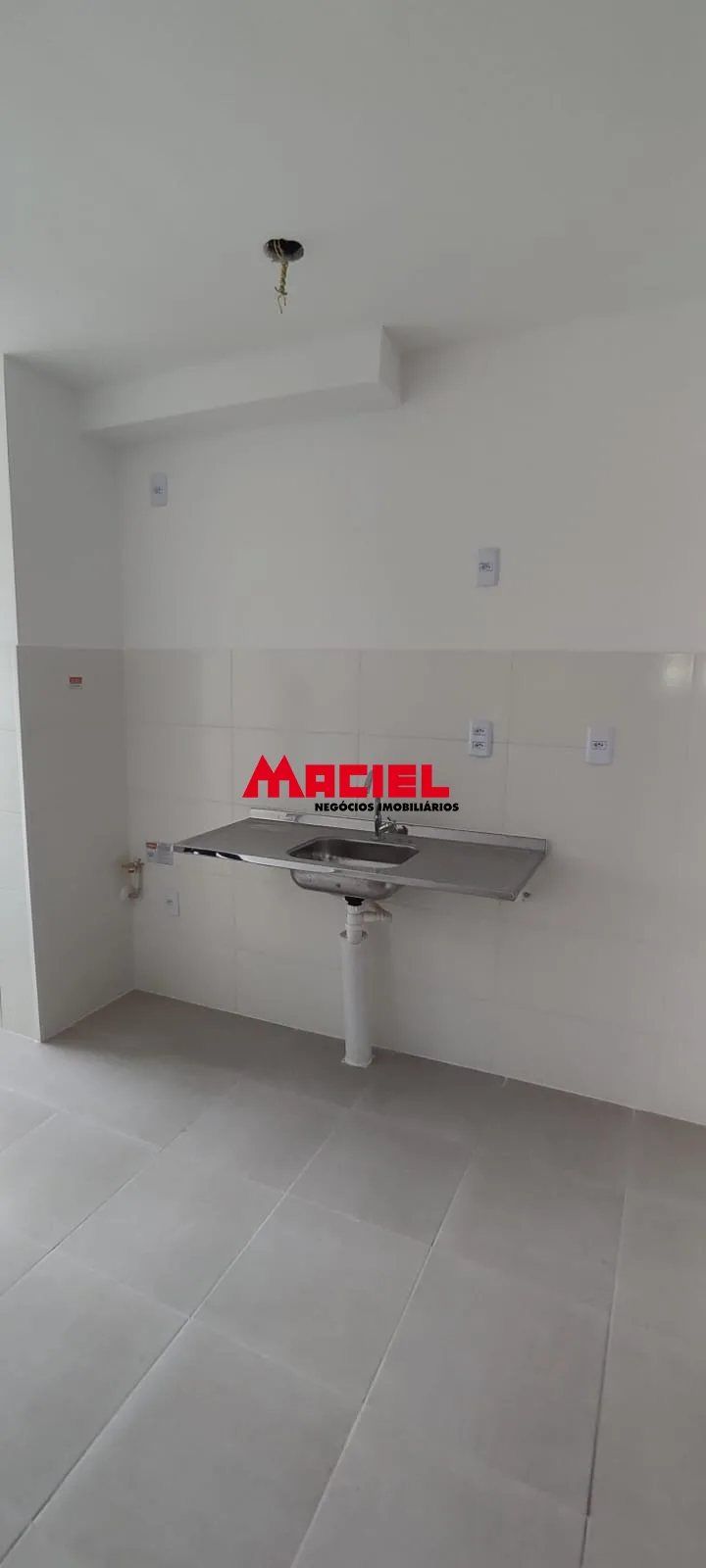 Alugar Apartamento / Padr&atilde;o em S&atilde;o Jos&eacute; dos Campos R$ 2.000,00 - Foto 8
