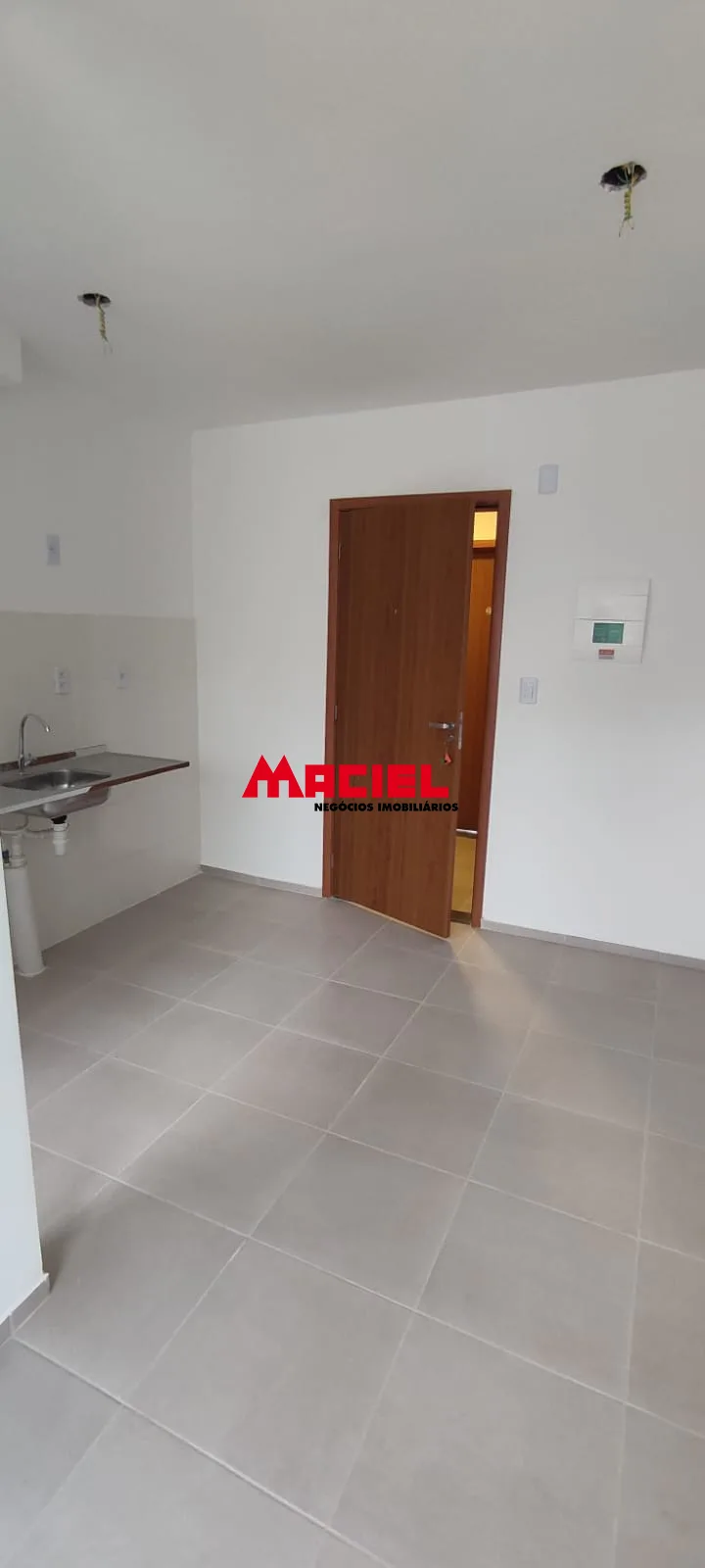 Alugar Apartamento / Padr&atilde;o em S&atilde;o Jos&eacute; dos Campos R$ 2.000,00 - Foto 9