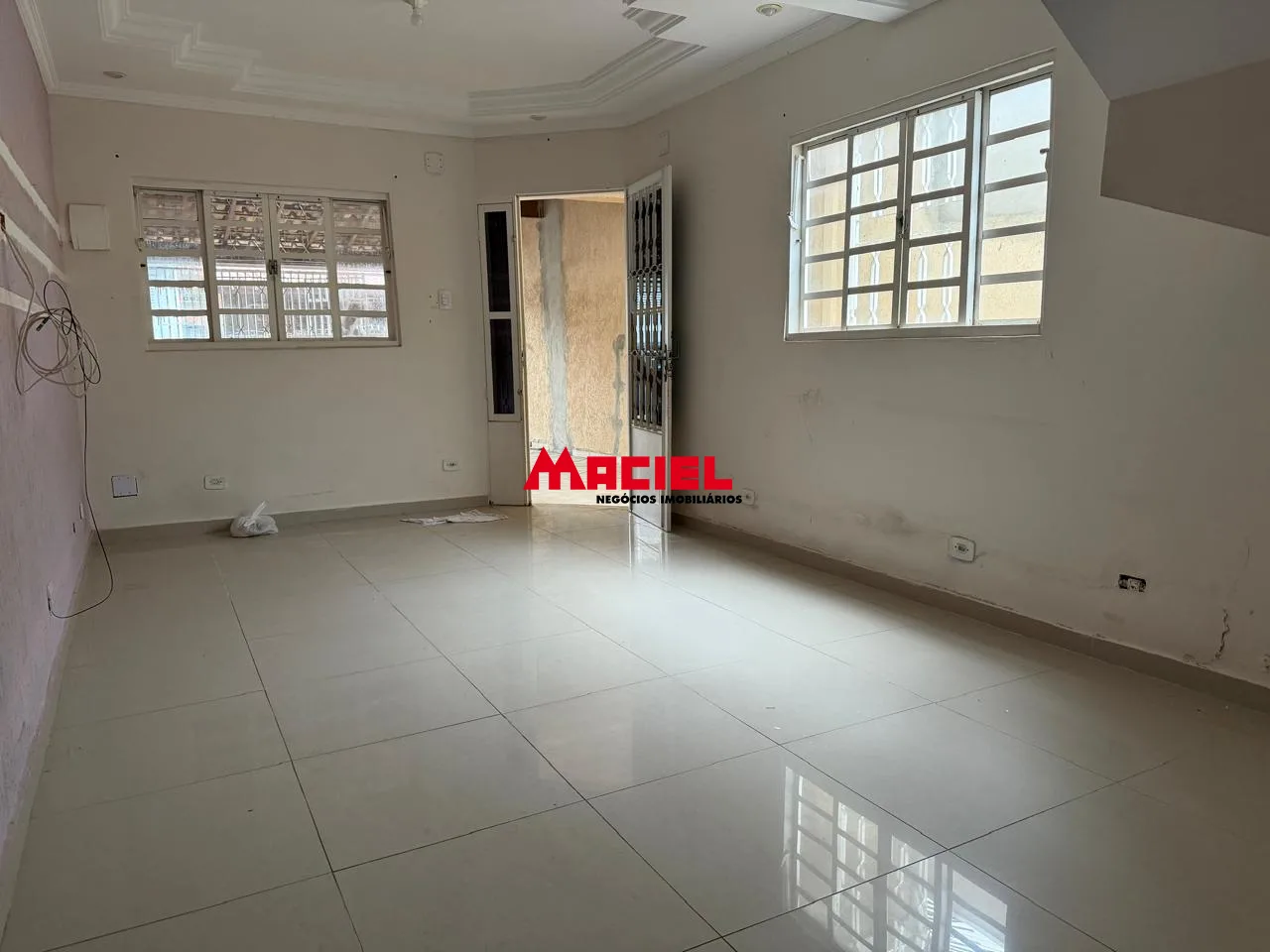 Comprar Casa / Padr&atilde;o em S&atilde;o Jos&eacute; dos Campos R$ 385.000,00 - Foto 3