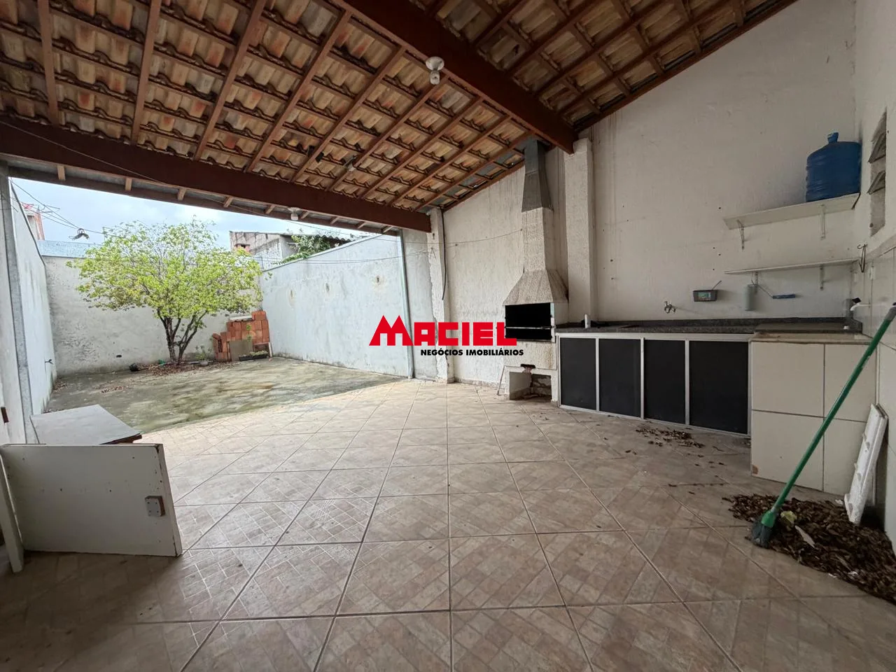 Comprar Casa / Padr&atilde;o em S&atilde;o Jos&eacute; dos Campos R$ 385.000,00 - Foto 10