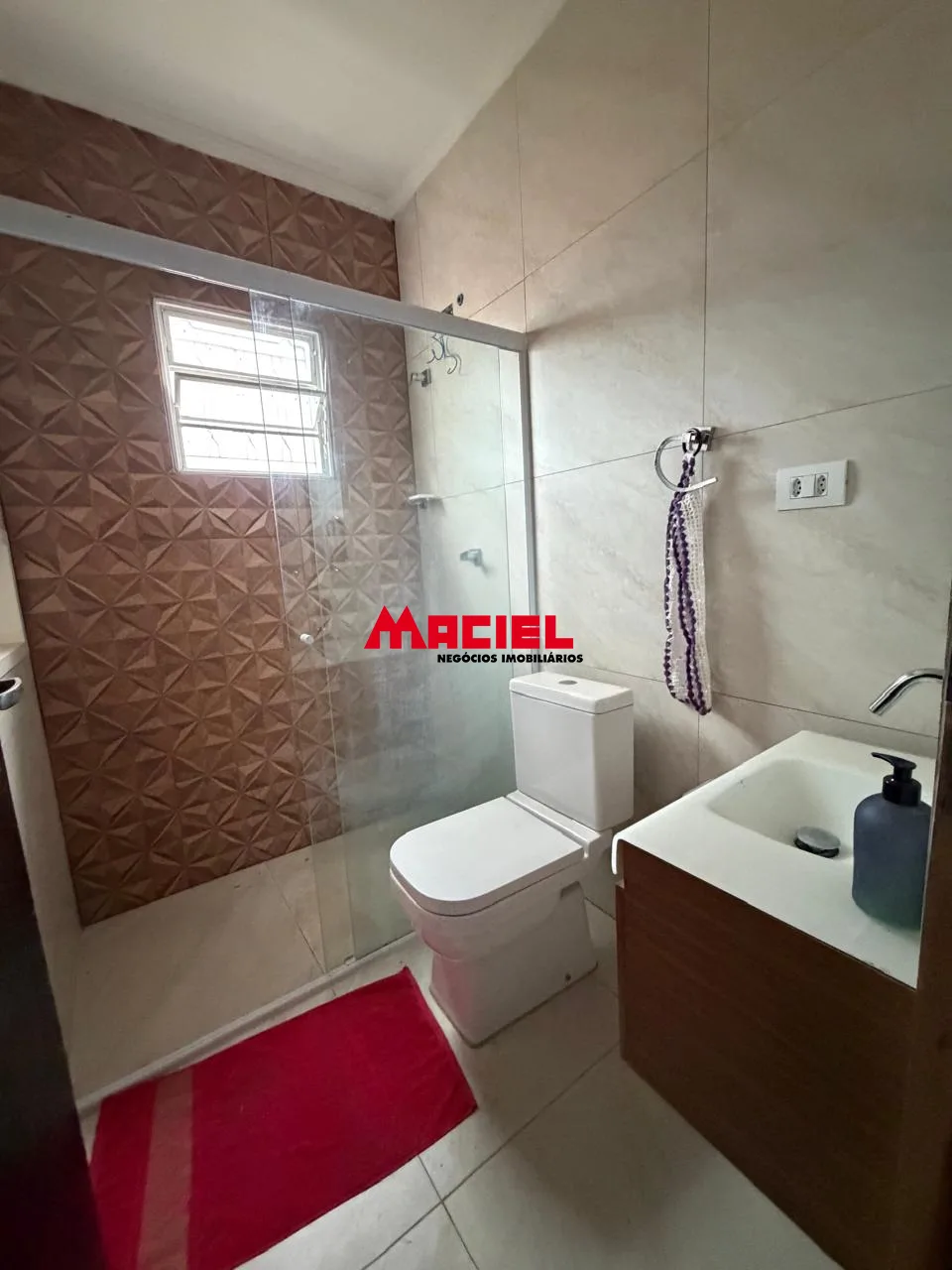Comprar Casa / Padr&atilde;o em S&atilde;o Jos&eacute; dos Campos R$ 385.000,00 - Foto 9