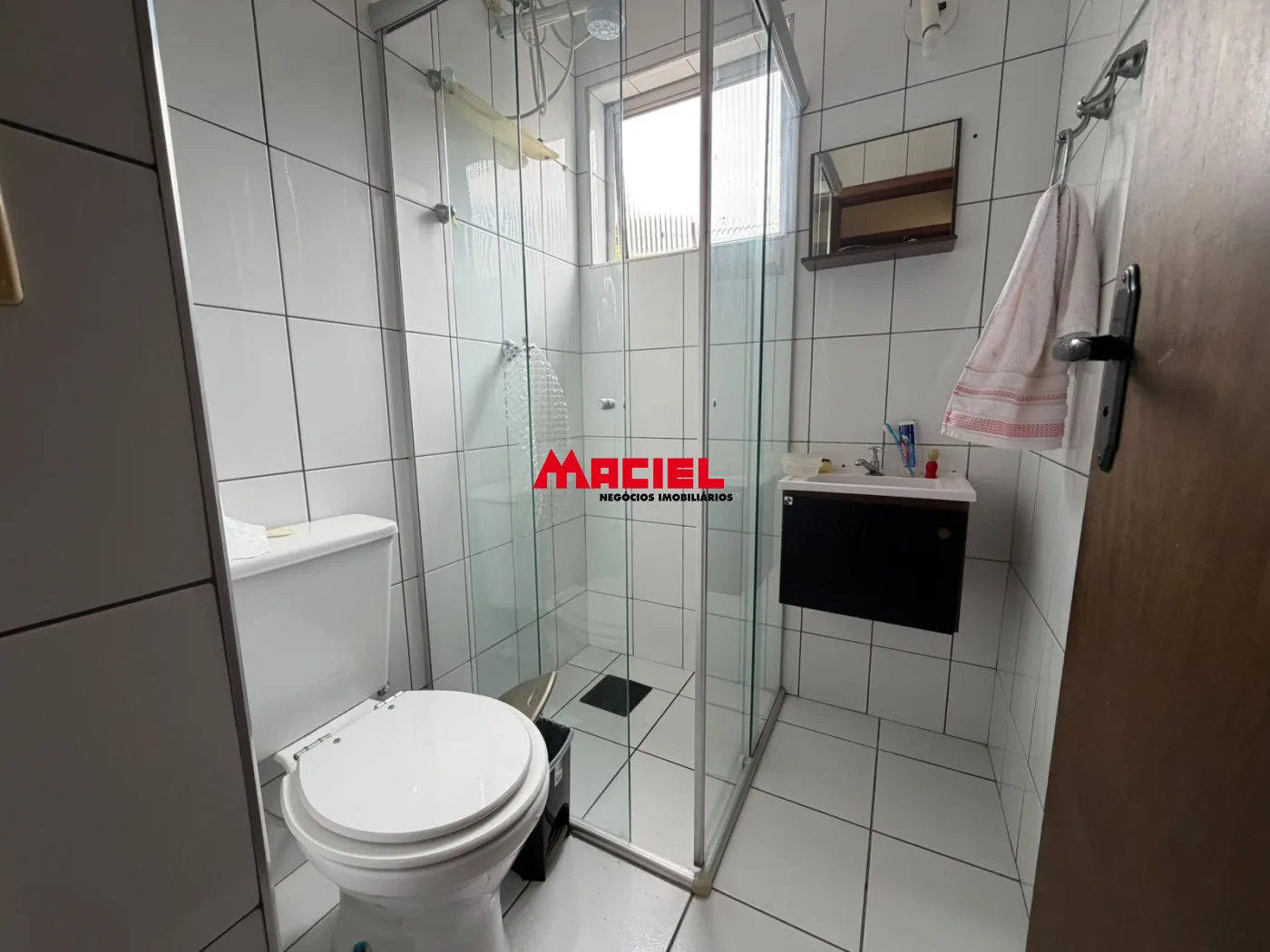 Comprar Apartamento / Padr&atilde;o em S&atilde;o Jos&eacute; dos Campos R$ 400.000,00 - Foto 11