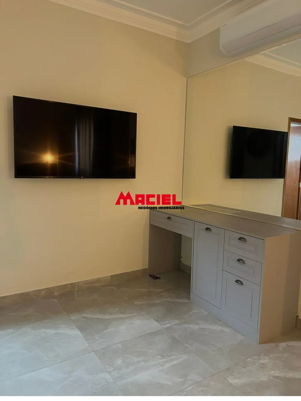 Comprar Casa / Condom&iacute;nio em Ca&ccedil;apava R$ 1.280.000,00 - Foto 17
