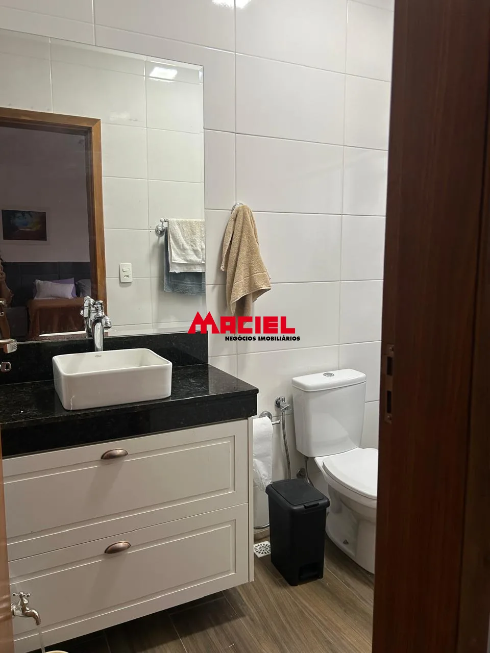Comprar Casa / Condom&iacute;nio em Ca&ccedil;apava R$ 1.280.000,00 - Foto 19
